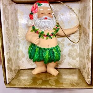 Vintage 1999 Island Heritage Hulu Santa #13051- New